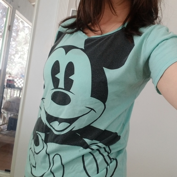 Mickey Mouse T-Shirt - Picture 2 of 4